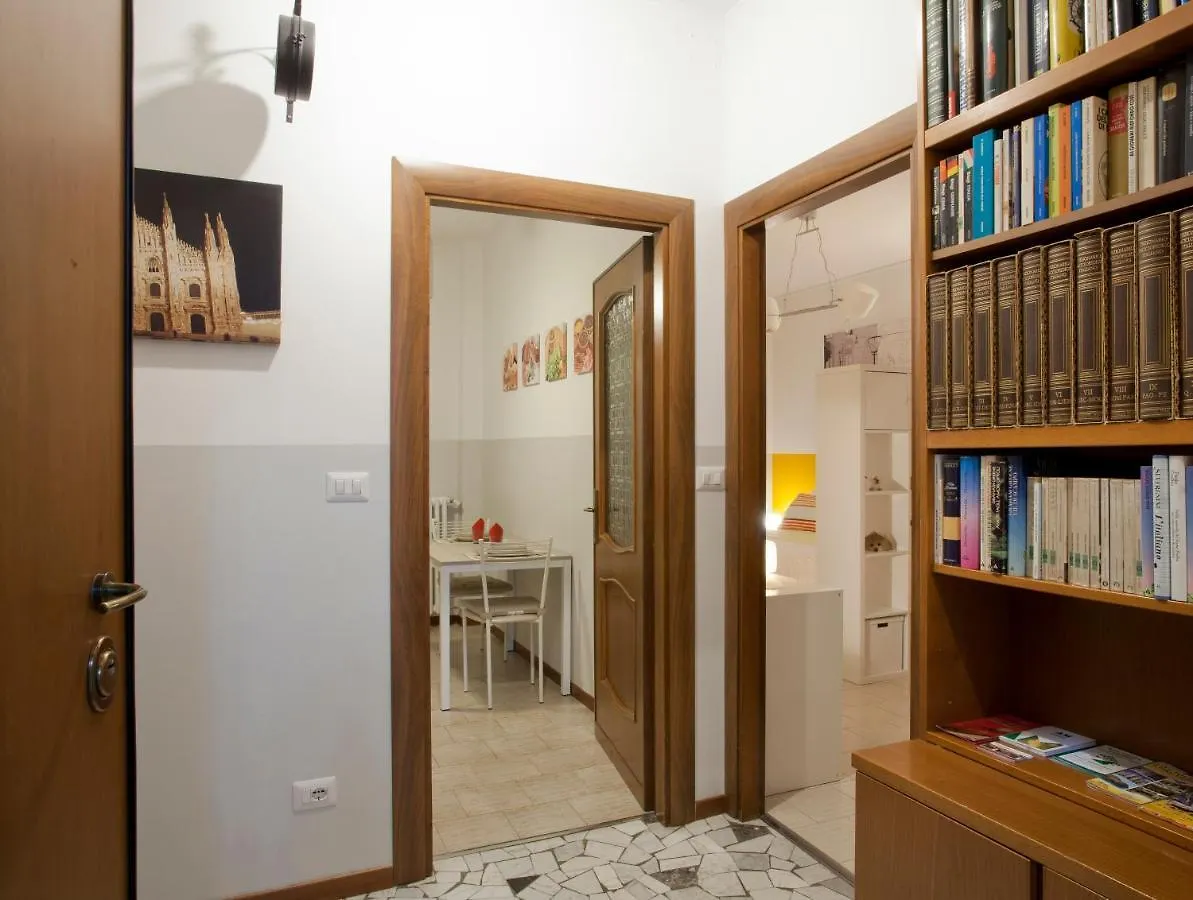 밀라노 Bilocale Tortona District 아파트 0*,
